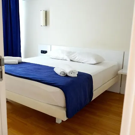 Lux Apart Hotel 555 Batumi Zewnętrze zdjęcie